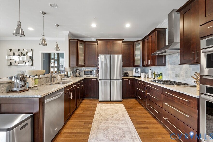 Building Photo - 3920 Village Commons Walk