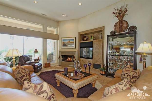 Building Photo - 348 Tomahawk Dr