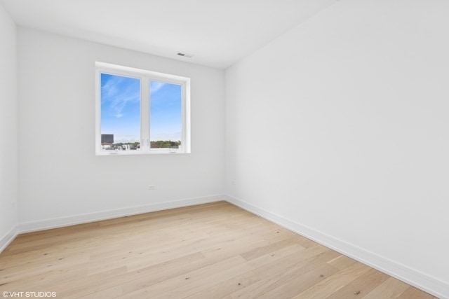 Building Photo - 3219 N Elston Ave