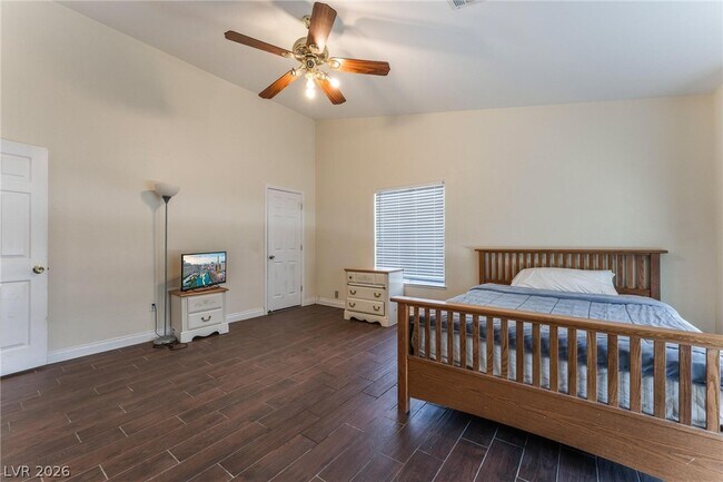 Building Photo - 7720 W Agate Ave