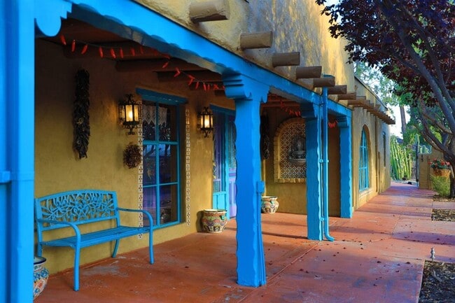 Building Photo - Garcia House: Fully Furnished, Wonderful Hot Tub, Spacious Fenced Outdoor Area, Pet-Friendly too!