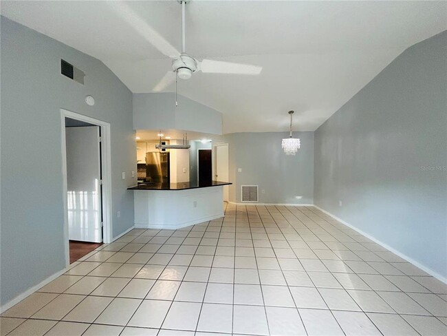 Building Photo - 5717 Deer Hollow Trail