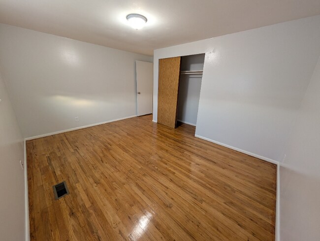 Building Photo - 4182 2835 W