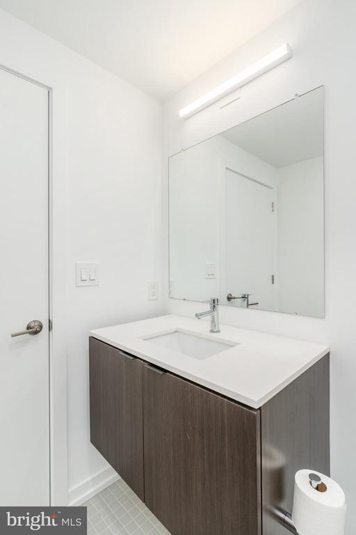 Building Photo - 1141 N Front St