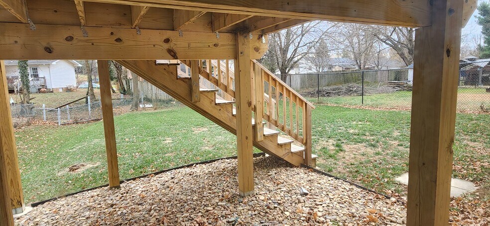 Building Photo - 226 Allison Ave