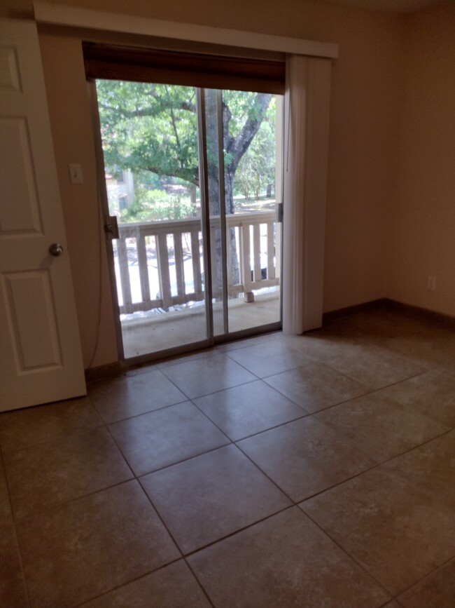 Second floor Bedroom - 25 Marina Cir