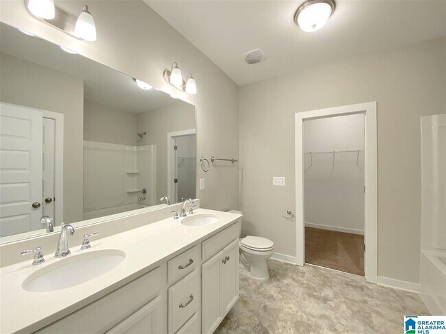 Building Photo - 332 Golden Eagles Cir