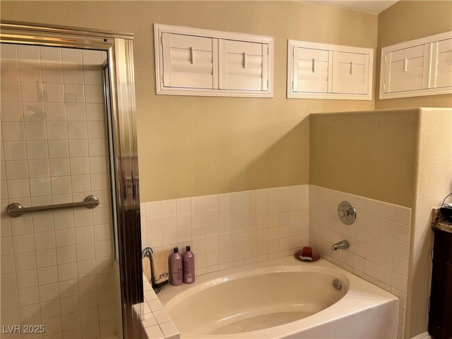 Building Photo - 830 Woodtack Cove Way