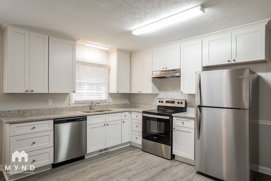 Building Photo - 107 Britt St