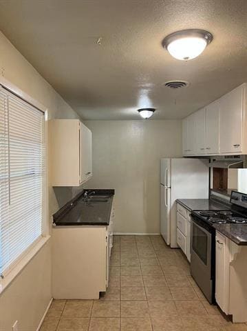 Building Photo - 3200 Santiago Dr