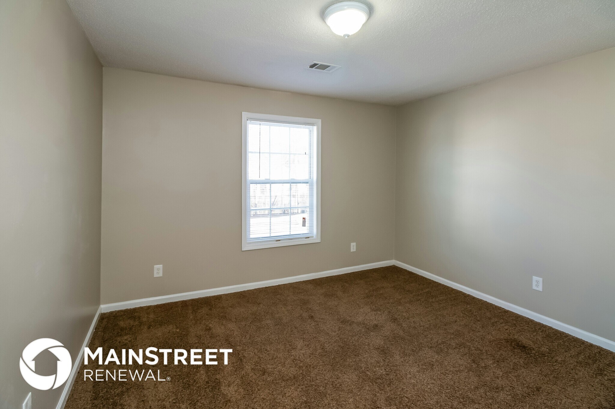 Building Photo - 8139 Green Garden Dr