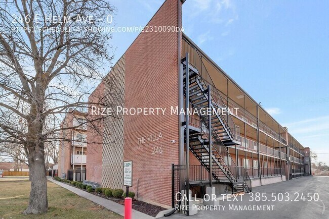 Building Photo - 246 E Helm Ave
