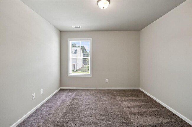 Building Photo - 5149 Fox Den Rd