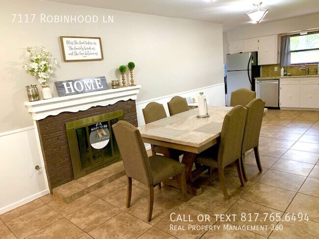 Building Photo - 7117 Robinhood Ln