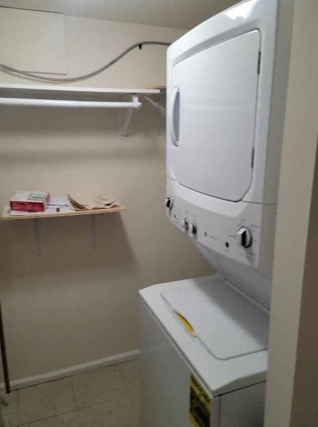 Building Photo - 241 Washington Pl