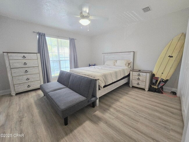 Building Photo - 7009 N Lagoon Dr