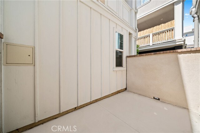 Building Photo - 1042 N Anaheim Blvd