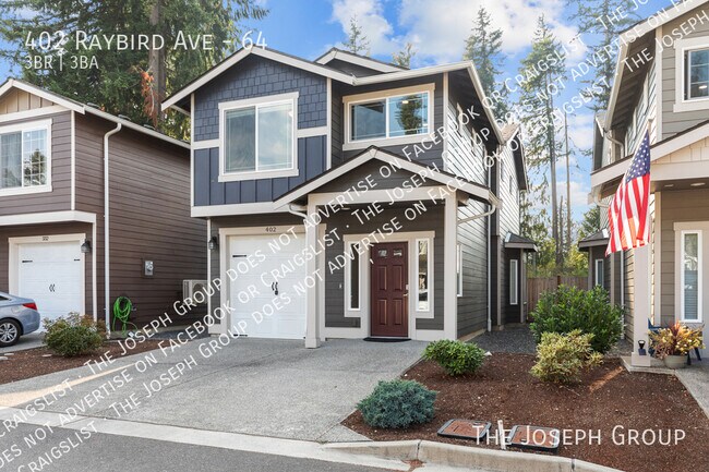 Building Photo - 402 Raybird Ave