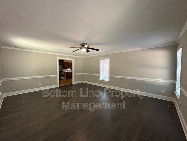 Building Photo - 1578 Trailwood Dr