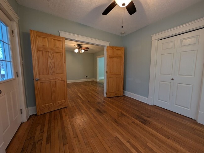 Building Photo - 1560 Coutant Ave