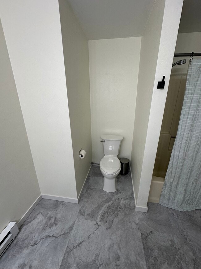 Building Photo - 1607 Buchanan St