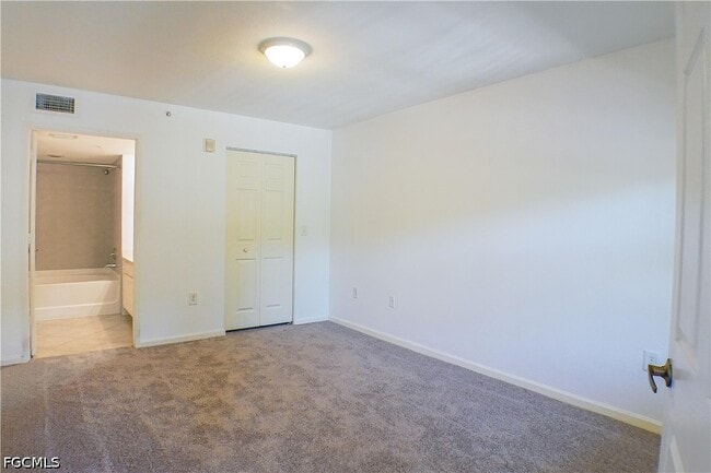 Building Photo - 4113 Residence Drive