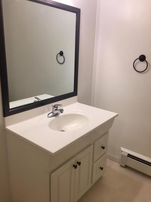 Building Photo - 620 Washakie St