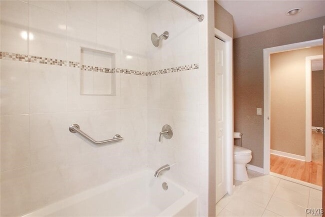 Building Photo - 101 Britain Rd