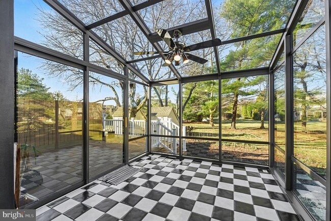 Building Photo - 1522 Isaacs Ct