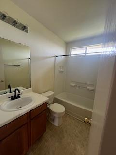 Building Photo - 14909 Nuttall Dr