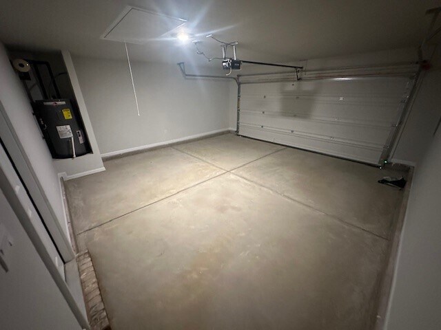 Building Photo - 1512 Heritage Cir SE