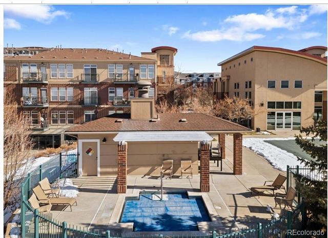 Building Photo - 10184 Park Meadows Dr