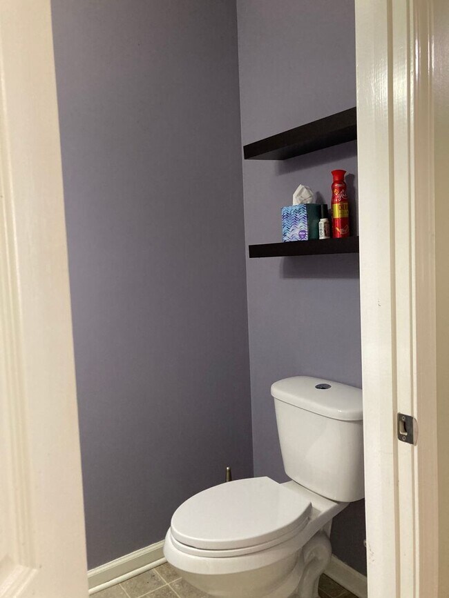 Building Photo - 2566 Leprechaun Ln