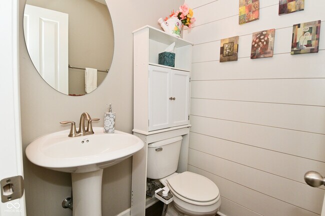 Building Photo - 16492 Wilsons Farm Dr