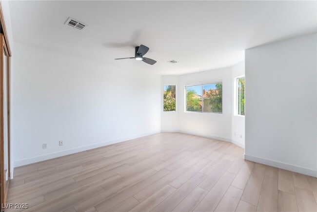 Building Photo - 8300 Bermuda Beach Dr