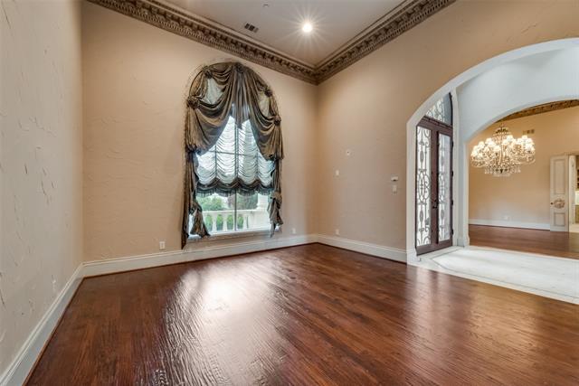 Building Photo - 5150 Spanish Oaks Dr