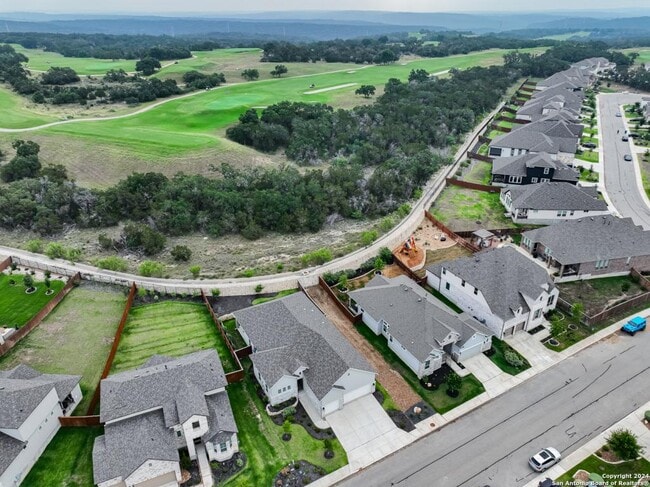 Building Photo - 24914 Resort Pkwy