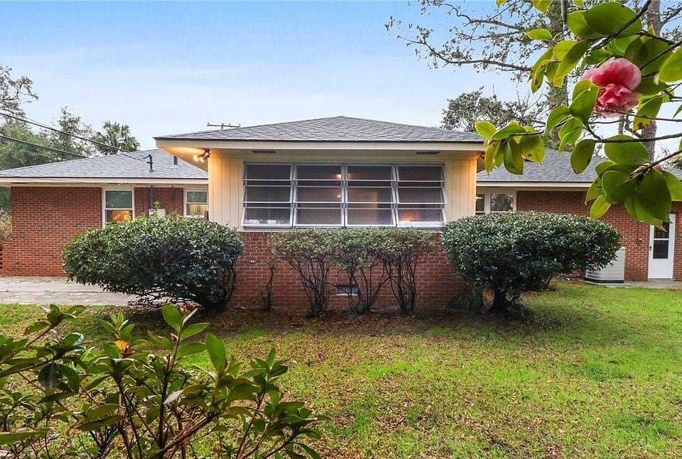 Building Photo - 3120 Fennel St