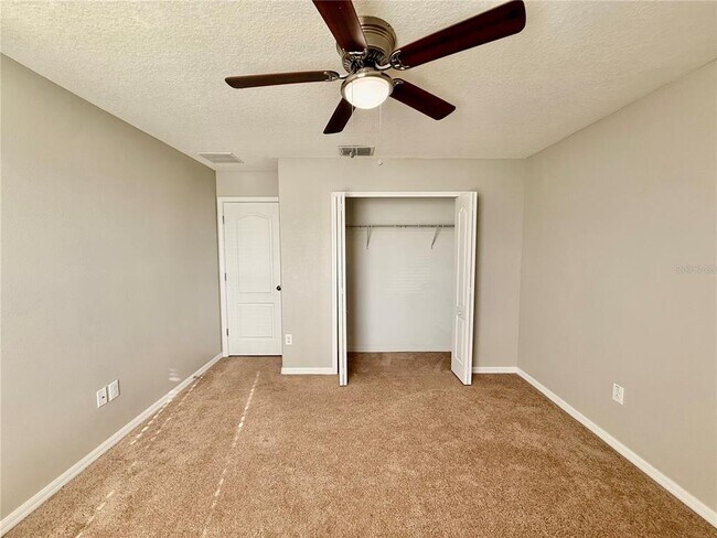 Building Photo - 13242 Wellington Hills Dr