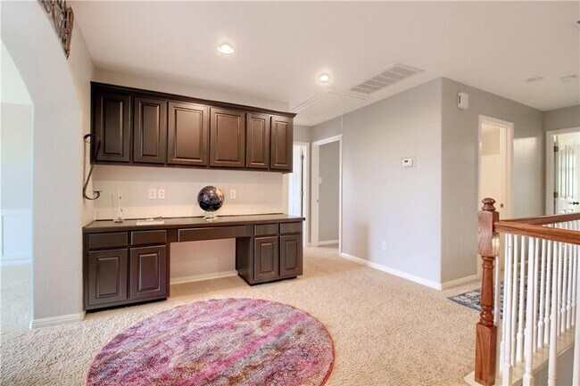 Building Photo - 3003 Cashell Wood Dr