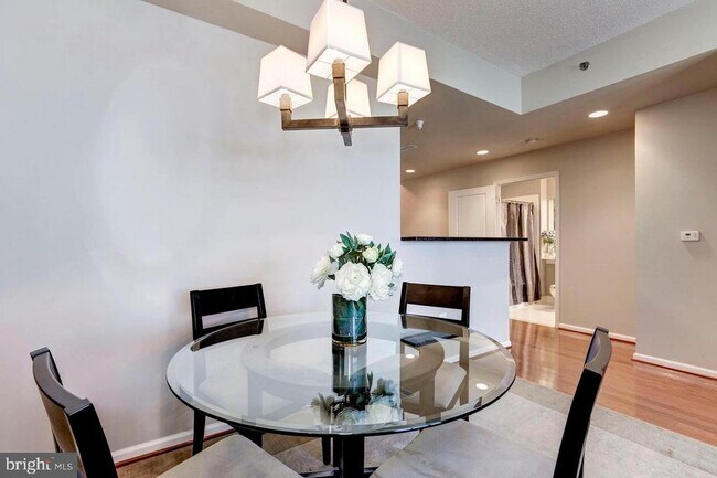 Building Photo - 11700 Old Georgetown Rd