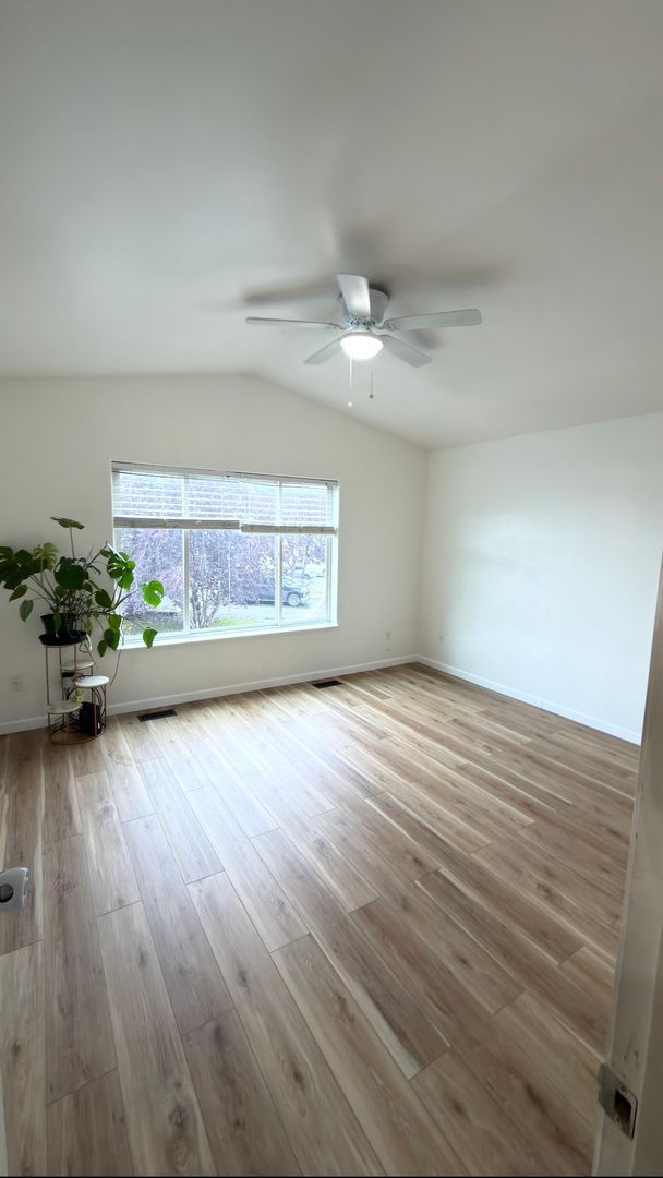 Building Photo - 5530 Alora Loop