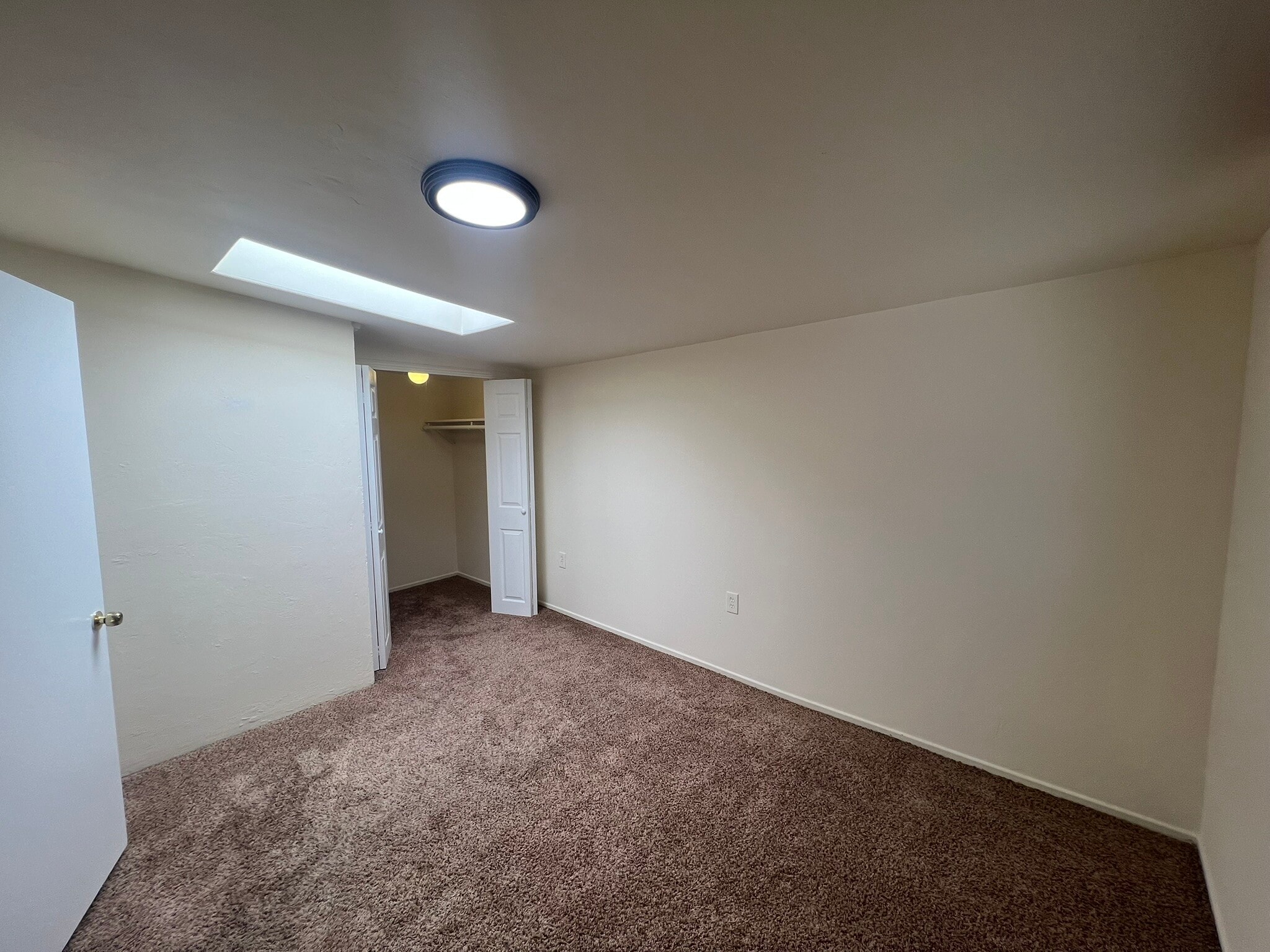 Building Photo - 2019 Cypress Ave