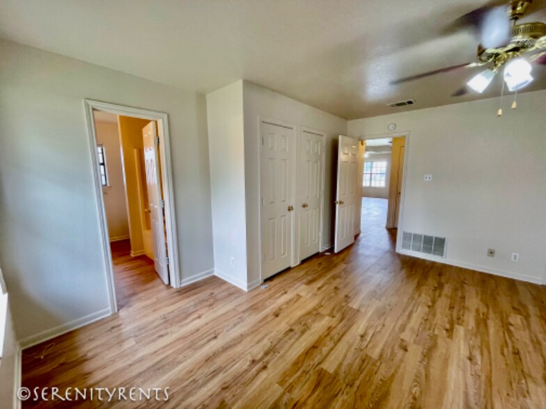 Building Photo - 5209 Morning Glen Ln