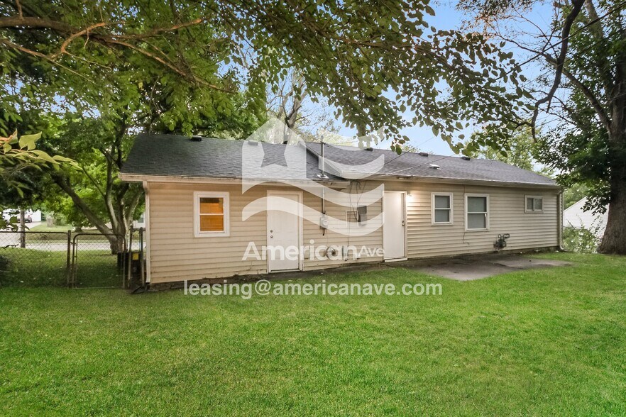 Building Photo - 16 Sillman Ct