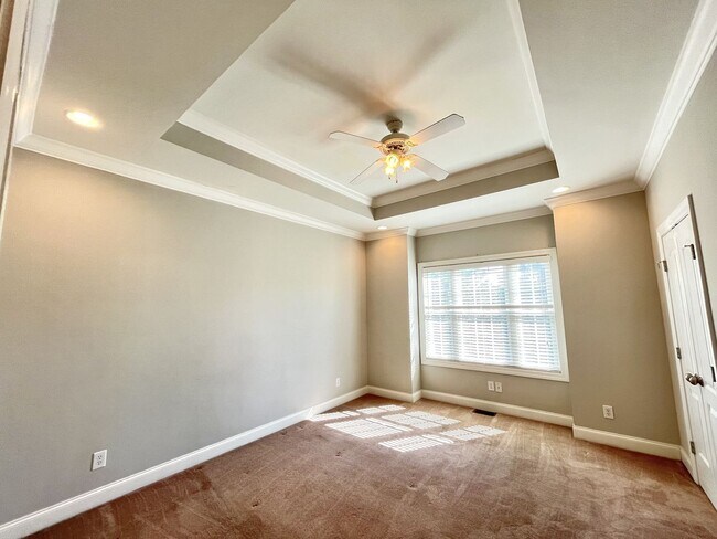 Building Photo - 5930 Obrien Ave