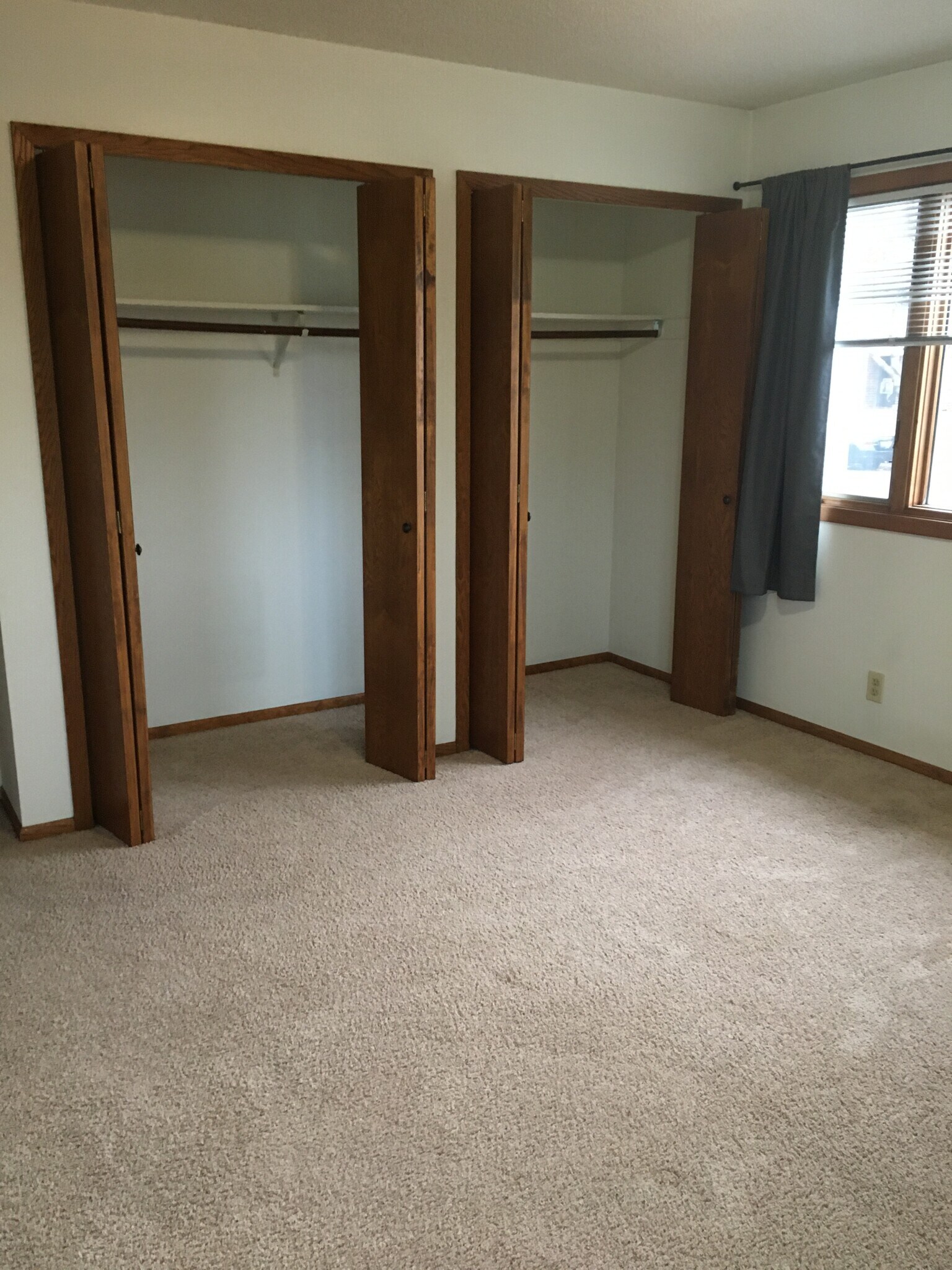 Bedroom 1 - 322 3rd Ave SE