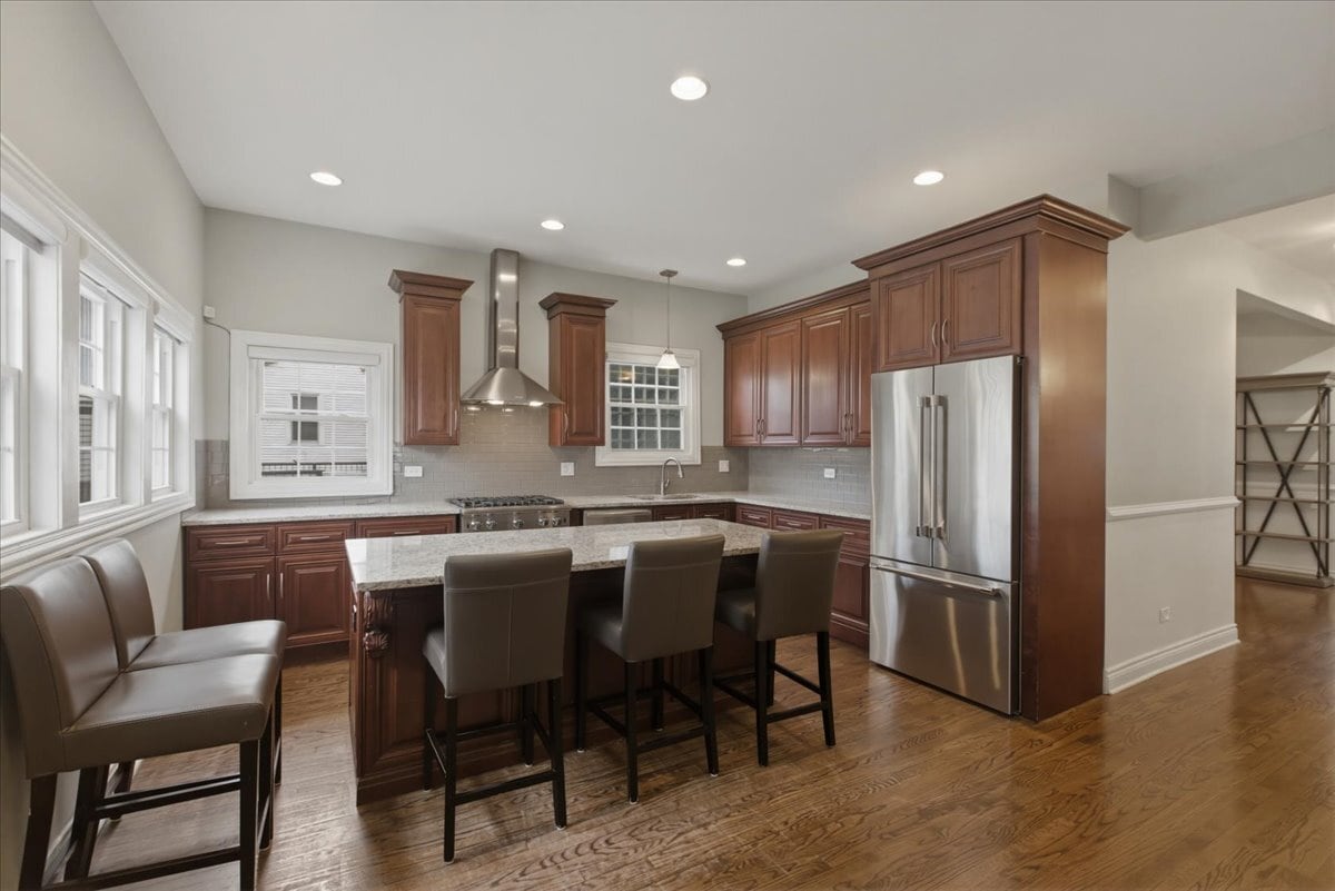 Building Photo - 1828 W Berenice Ave