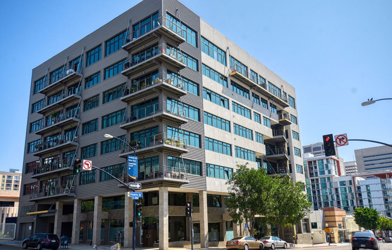 Building Photo - 1551 4th Ave