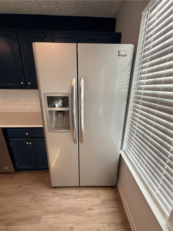 Building Photo - 3859 Meadow Creek Dr